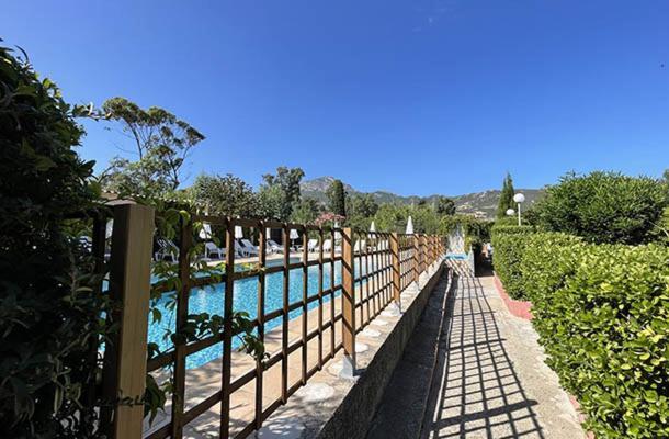 Le Rateau Bavoir Calvi  Extérieur photo